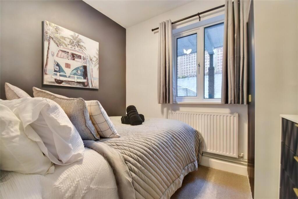 Kingsdown Apartment เกรทมัลเวิร์น ภายนอก รูปภาพ